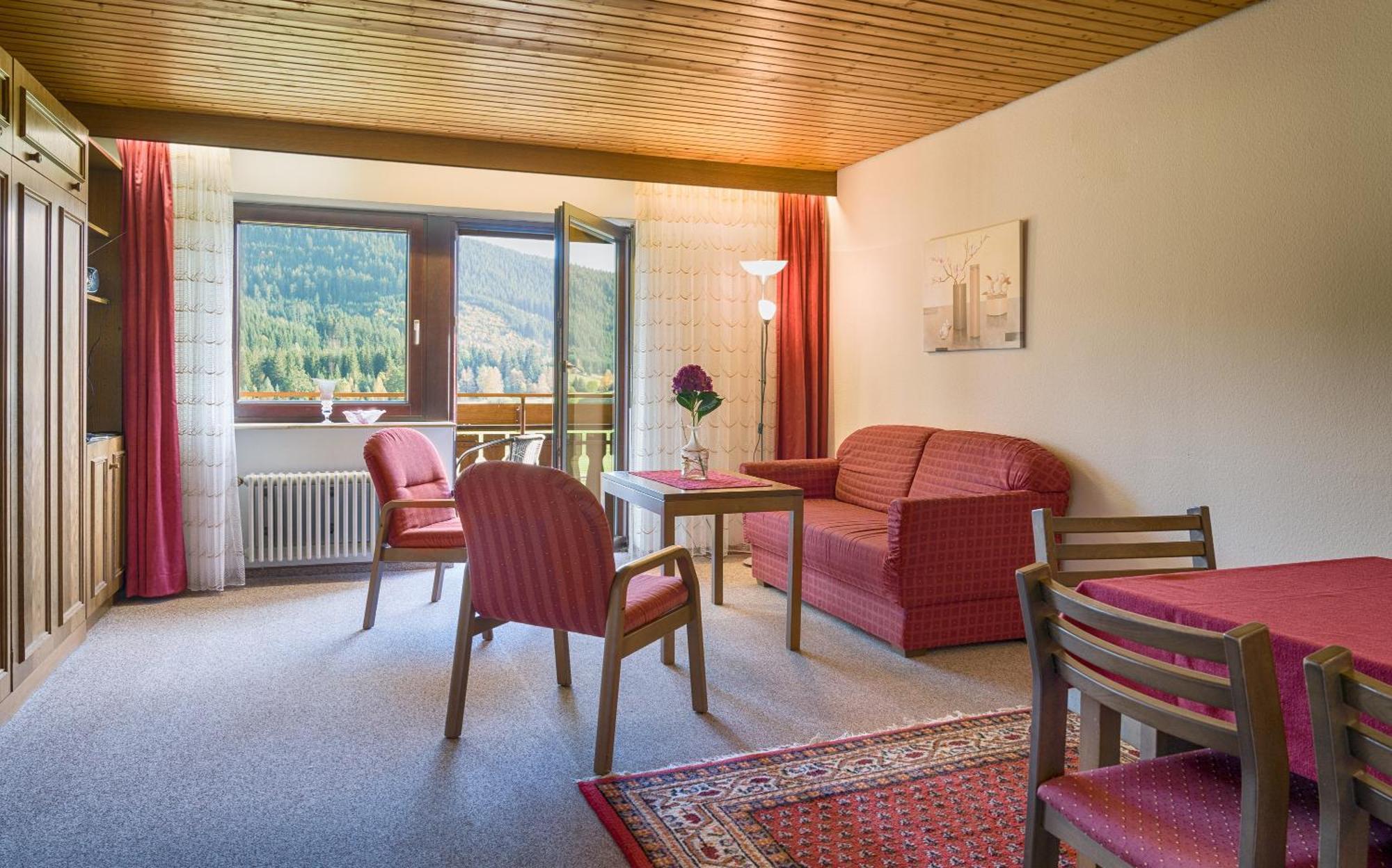 Drei Tannen - Wohnung 04 - Apartmenthaus, Titisee, Nahe Badeparadies Exterior photo